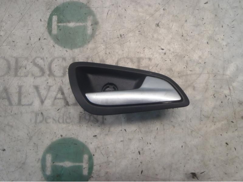 Recambio de maneta interior trasera derecha para ford focus turn. (cb8) trend referencia OEM IAM 1746825  