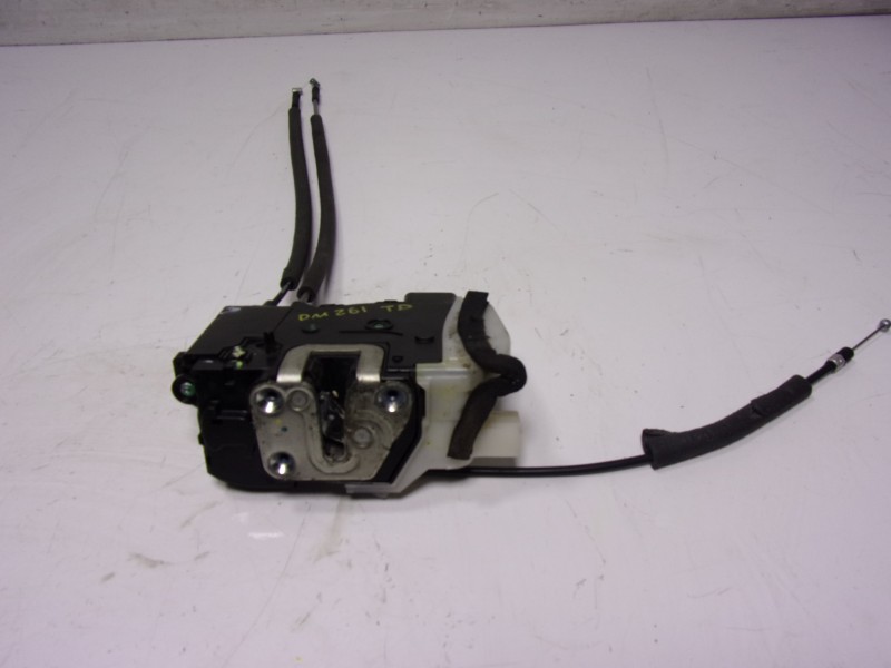 Recambio de cerradura puerta trasera derecha para hyundai ix35 1.7 crdi cat referencia OEM IAM 814202Y010 814202Y010 