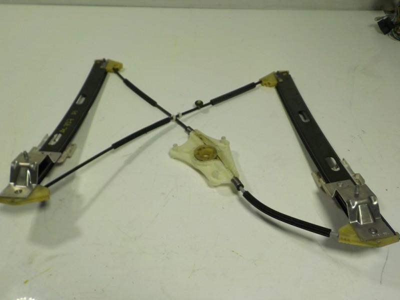 Recambio de elevalunas delantero izquierdo para seat leon (5f1) style referencia OEM IAM 5F4837461D 5F4837461D 