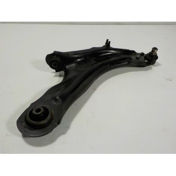 BRAZO SUSPENSION INFERIOR DELANTERO DERECHO 8200586567 