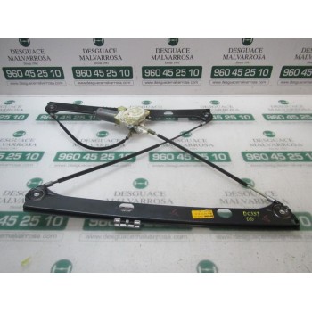 ELEVALUNAS DELANTERO DERECHO 