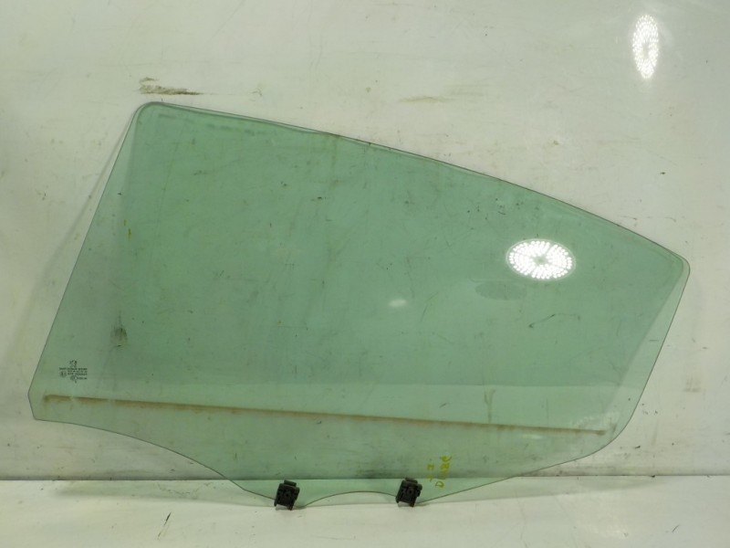 Recambio de cristal puerta trasero izquierdo para peugeot 508 2.0 blue-hdi fap referencia OEM IAM 9203LE  