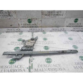 ELEVALUNAS DELANTERO IZQUIERDO A9067200046 