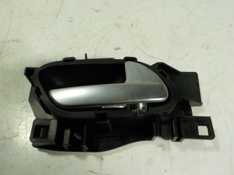 Recambio de maneta interior delantera derecha para peugeot 508 2.0 blue-hdi fap referencia OEM IAM 9144G4  