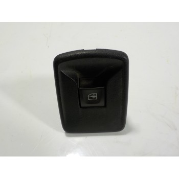 MANDO ELEVALUNAS DELANTERO DERECHO 