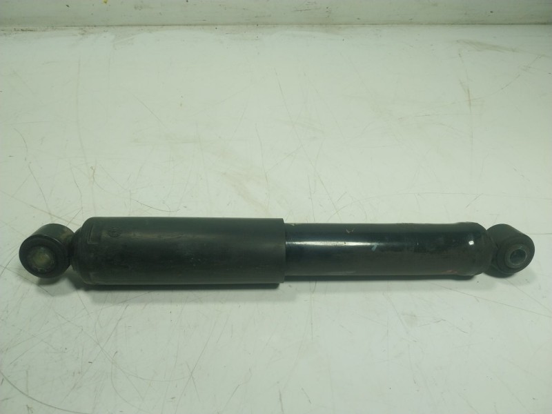 Recambio de amortiguador trasero izquierdo para peugeot boxer furgoneta 2.0 bluehdi 130 referencia OEM IAM 5206TR 1362548080 