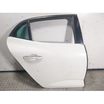 PUERTA TRASERA DERECHA 821001172R 