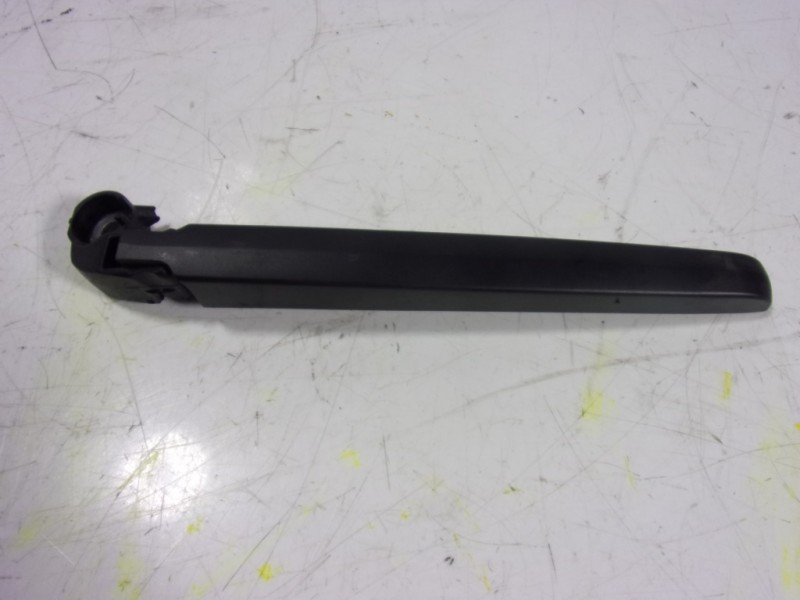 Recambio de brazo limpia trasero para audi a1 sportback (gba) 1.5 16v tsi act referencia OEM IAM 81A955407A1P9  