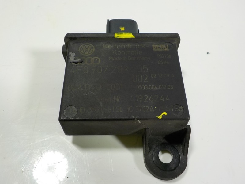 Recambio de modulo electronico para bentley continental gt supersports referencia OEM IAM 4F090728305 4F090728305 