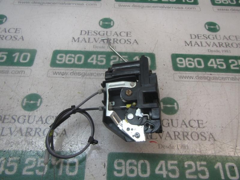 Recambio de cerradura puerta delantera derecha para hyundai i10 classic referencia OEM IAM 813200X000  