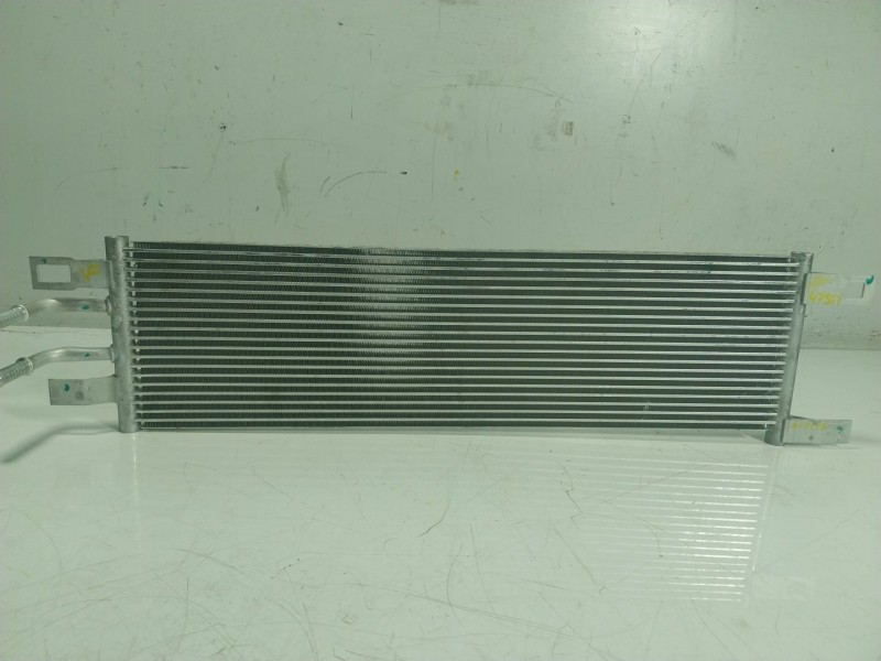 Recambio de radiador aceite para ford kuga iii (dfk) 2.5 fhev referencia OEM IAM 2404763 LX617A095BC 