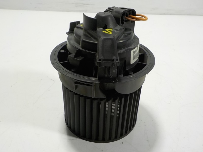 Recambio de motor calefaccion para renault clio iv 1.5 dci diesel fap referencia OEM IAM 272101170R T1029527H 72985