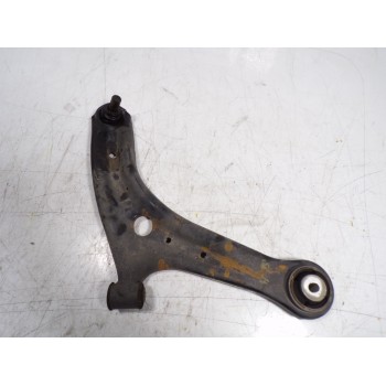BRAZO SUSPENSION INFERIOR DELANTERO DERECHO 1737309 