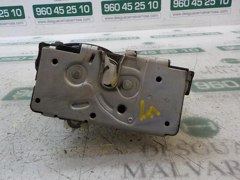 Recambio de cerradura puerta trasera derecha para opel corsa e selective referencia OEM IAM 13431845 13431845 