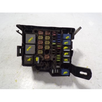 CAJA RELES / FUSIBLES 2028639 8V5114B144BA 