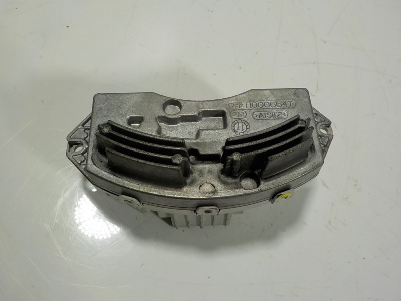 Recambio de resistencia calefaccion para bmw x5 (e70) xdrive40d referencia OEM IAM 64119265892 T1015486A 