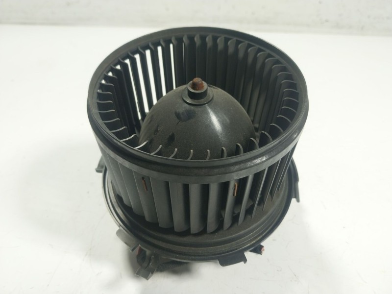 Recambio de motor calefaccion para peugeot boxer furgoneta 2.0 bluehdi 130 referencia OEM IAM 6441Y1  