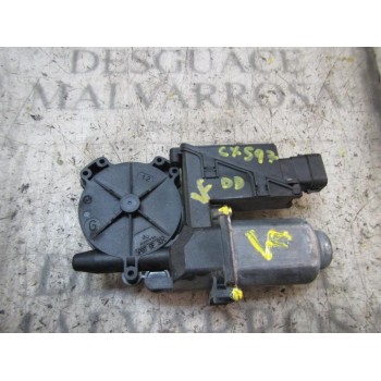 MOTOR ELEVALUNAS DELANTERO DERECHO 