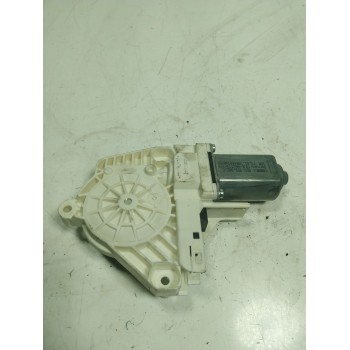 MOTOR ELEVALUNAS DELANTERO DERECHO 8K0959802C 8X0959802C 
