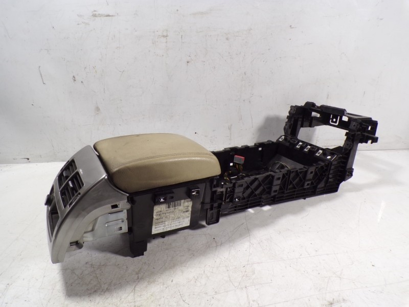 Recambio de apoyabrazos central para jaguar xf 2.2 diesel cat referencia OEM IAM C2Z1024SEL  