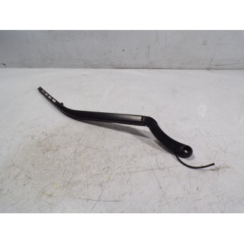 BRAZO LIMPIA DELANTERO DERECHO C2Z2264 
