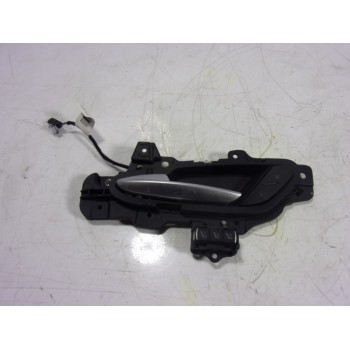 MANETA INTERIOR DELANTERA IZQUIERDA 