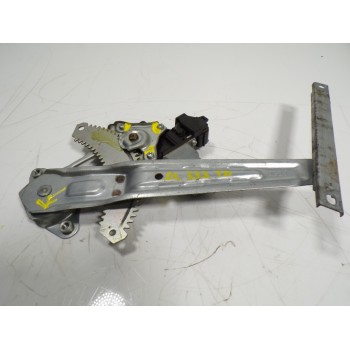 ELEVALUNAS TRASERO DERECHO 827201KA0B 82731CV01C 82731CV01C