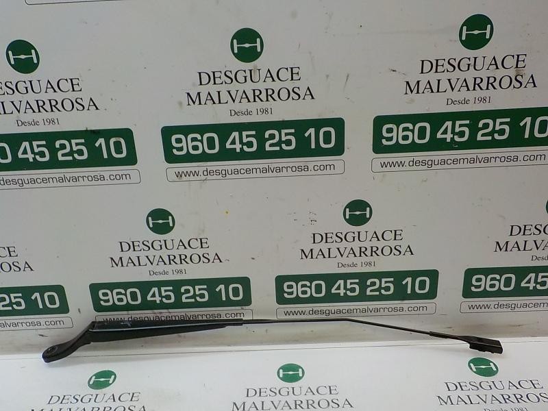 Recambio de brazo limpia delantero derecho para citroën c3 aircross live referencia OEM IAM YQ00137180  
