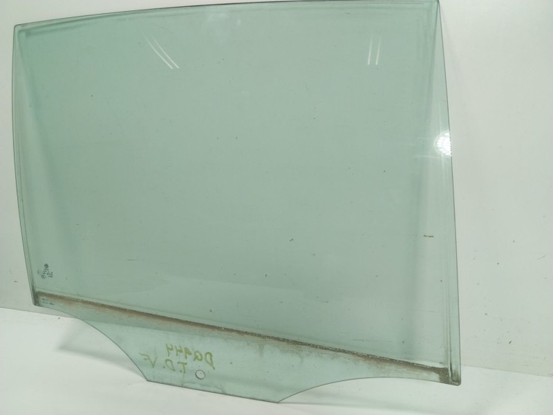Recambio de cristal puerta trasero derecho para volkswagen golf vi (5k1) 1.6 tdi referencia OEM IAM 5K6845026C  