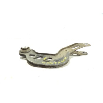 BRAZO SUSPENSION SUPERIOR TRASERO DERECHO A2463501006 