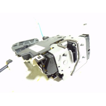 CERRADURA PUERTA DELANTERA DERECHA A1667200435 A1667200435 