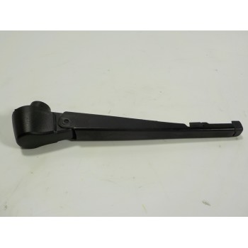 BRAZO LIMPIA TRASERO A1768200544 
