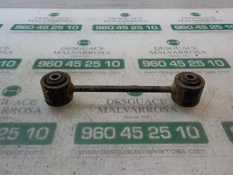 Recambio de brazo suspension superior trasero derecho para ssangyong kyron 200 xdi limited referencia OEM IAM 4540108100  