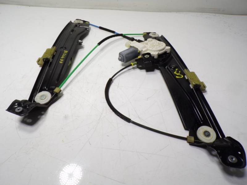 Recambio de elevalunas delantero derecho para bmw serie 5 lim. (f10) 530d xdrive referencia OEM IAM 51337182132 942889100 513372