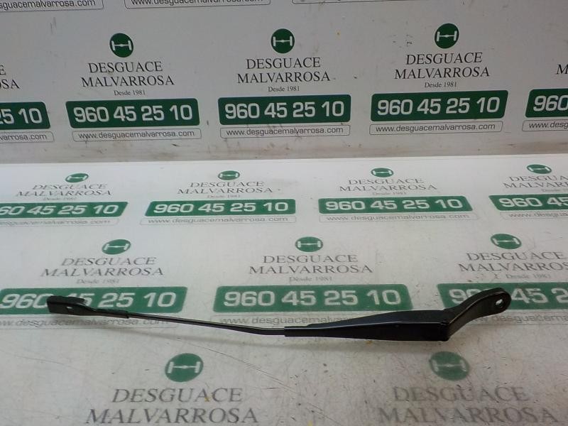 Recambio de brazo limpia delantero izquierdo para citroën c3 aircross live referencia OEM IAM YQ00137080  