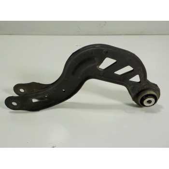 BRAZO SUSPENSION SUPERIOR TRASERO DERECHO A2463501006 A2463501006 