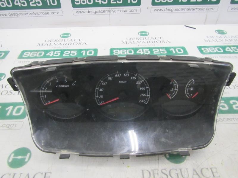 Recambio de cuadro instrumentos para ssangyong kyron 200 xdi limited referencia OEM IAM 8021009040  