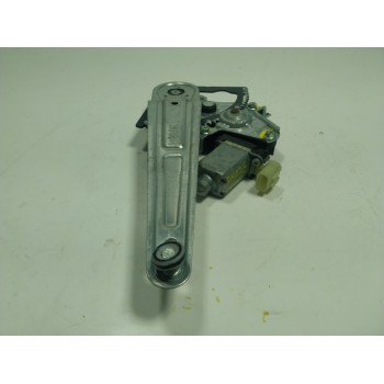 ELEVALUNAS TRASERO DERECHO 83402G6010 83460G6000 