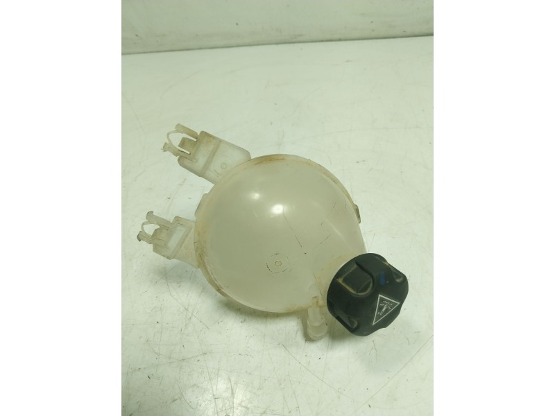 Recambio de deposito expansion para peugeot 2008 (--.2013) referencia OEM IAM 9800777280  