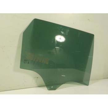 CRISTAL PUERTA TRASERO DERECHO YQ00043580 