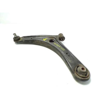BRAZO SUSPENSION INFERIOR DELANTERO IZQUIERDO 3520V0 