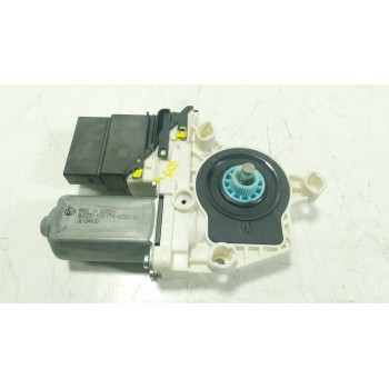 MOTOR ELEVALUNAS TRASERO DERECHO 5N0959704F 