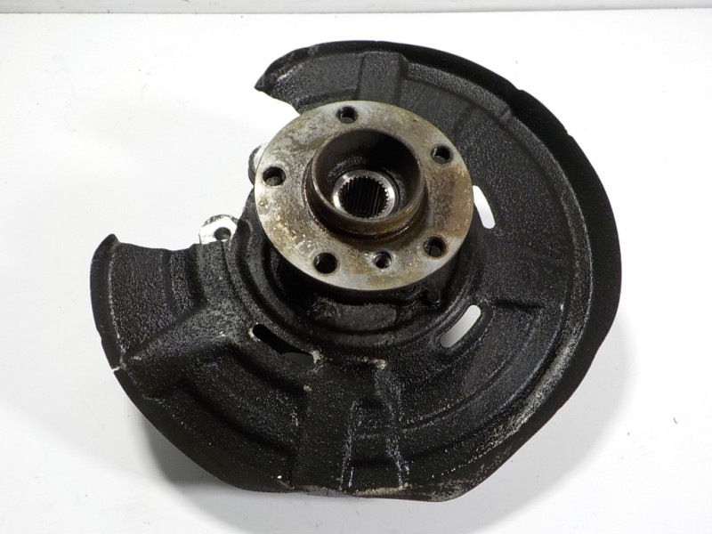 Recambio de mangueta trasera derecha para bmw serie 5 lim. (f10) 530d xdrive referencia OEM IAM 33326793770 6793779 33412450667