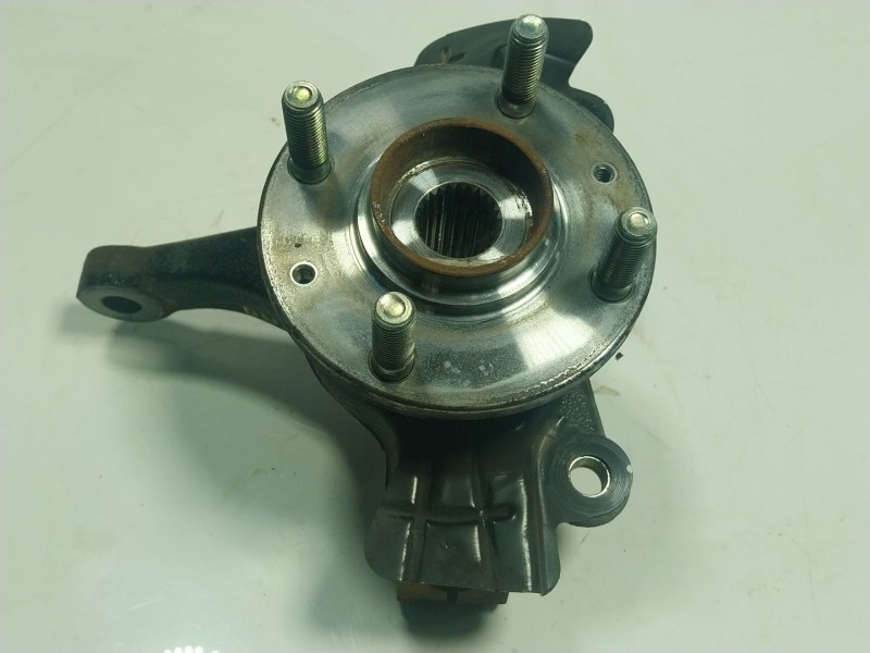 Recambio de mangueta delantera derecha para kia picanto iii (ja) 1.0 referencia OEM IAM 51716G6000  