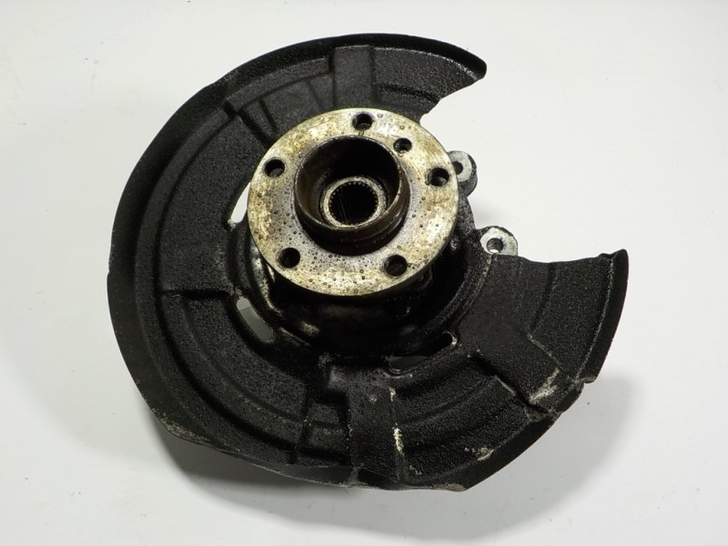 Recambio de mangueta trasera izquierda para bmw serie 5 lim. (f10) 530d xdrive referencia OEM IAM 33326793769  