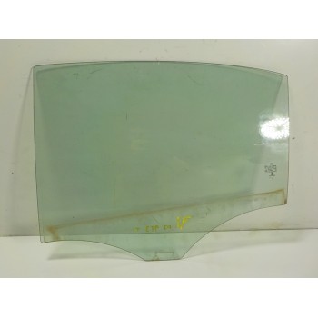 CRISTAL PUERTA TRASERO IZQUIERDO A1767350300 