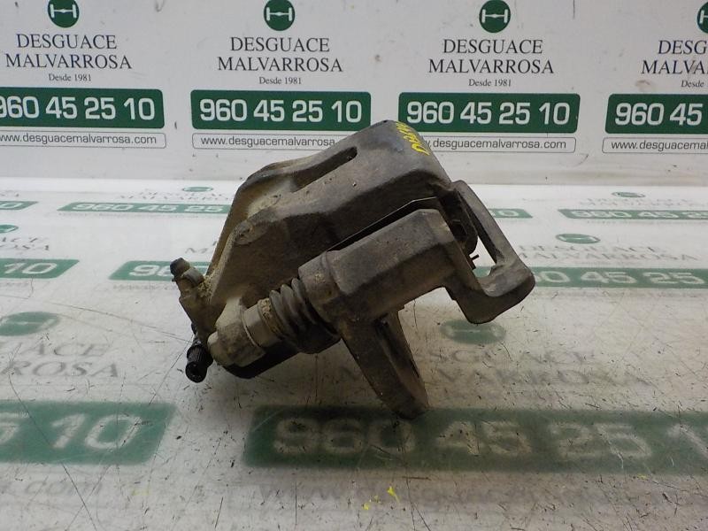 Recambio de pinza freno delantera derecha para ssangyong kyron 200 xdi limited referencia OEM IAM 4814009152  