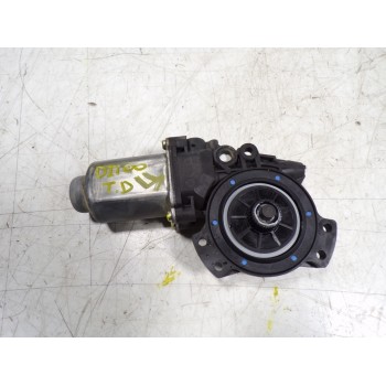 MOTOR ELEVALUNAS TRASERO DERECHO 834603W000 402354B 402354B