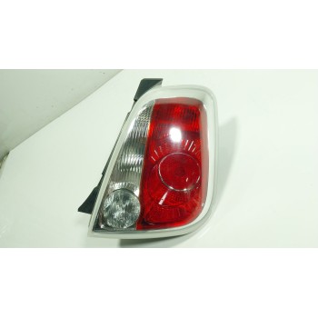 PILOTO TRASERO DERECHO 51885544 