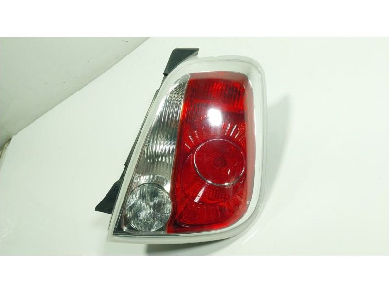 Recambio de piloto trasero derecho para fiat 500 (312_) 1.2 (312axa1a) referencia OEM IAM 51885544  